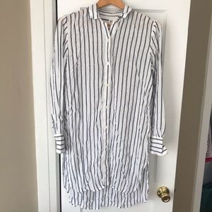 Gap shirt dress / cover up / sleep shirt